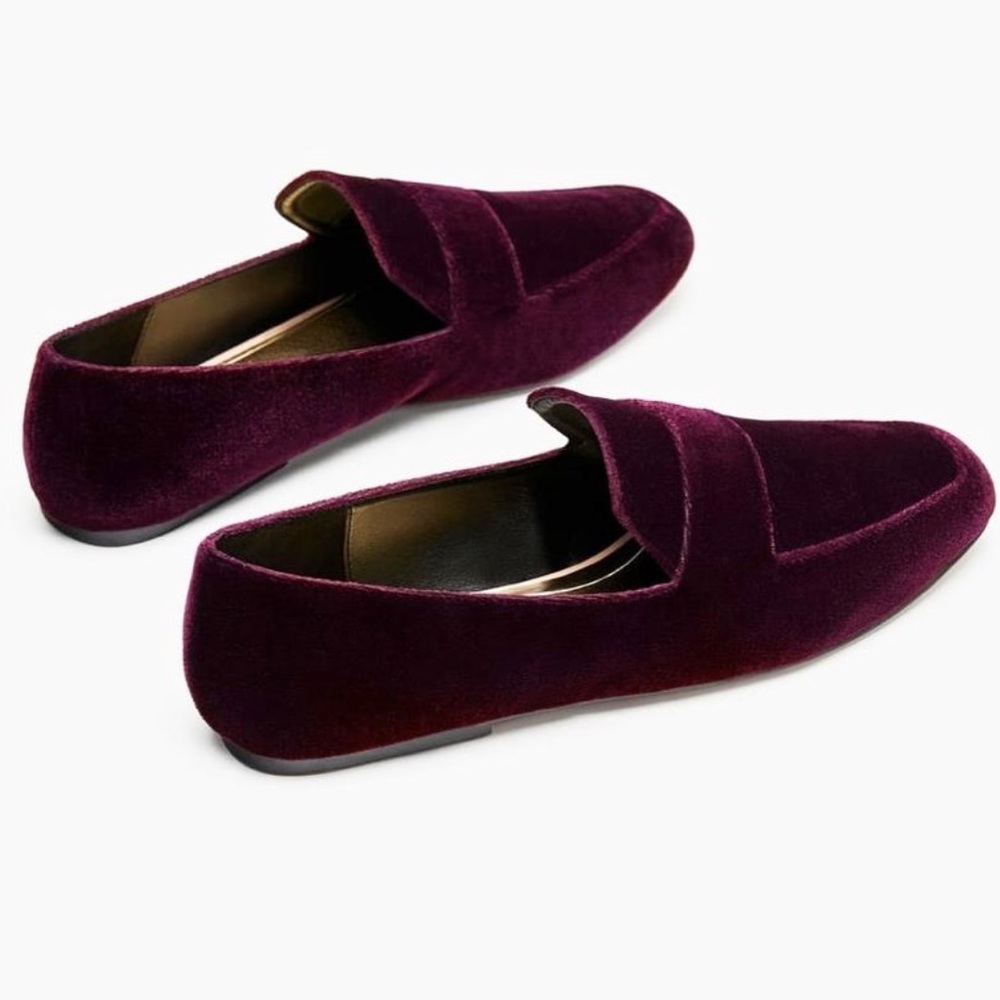 Zara burgundy velvet loafer